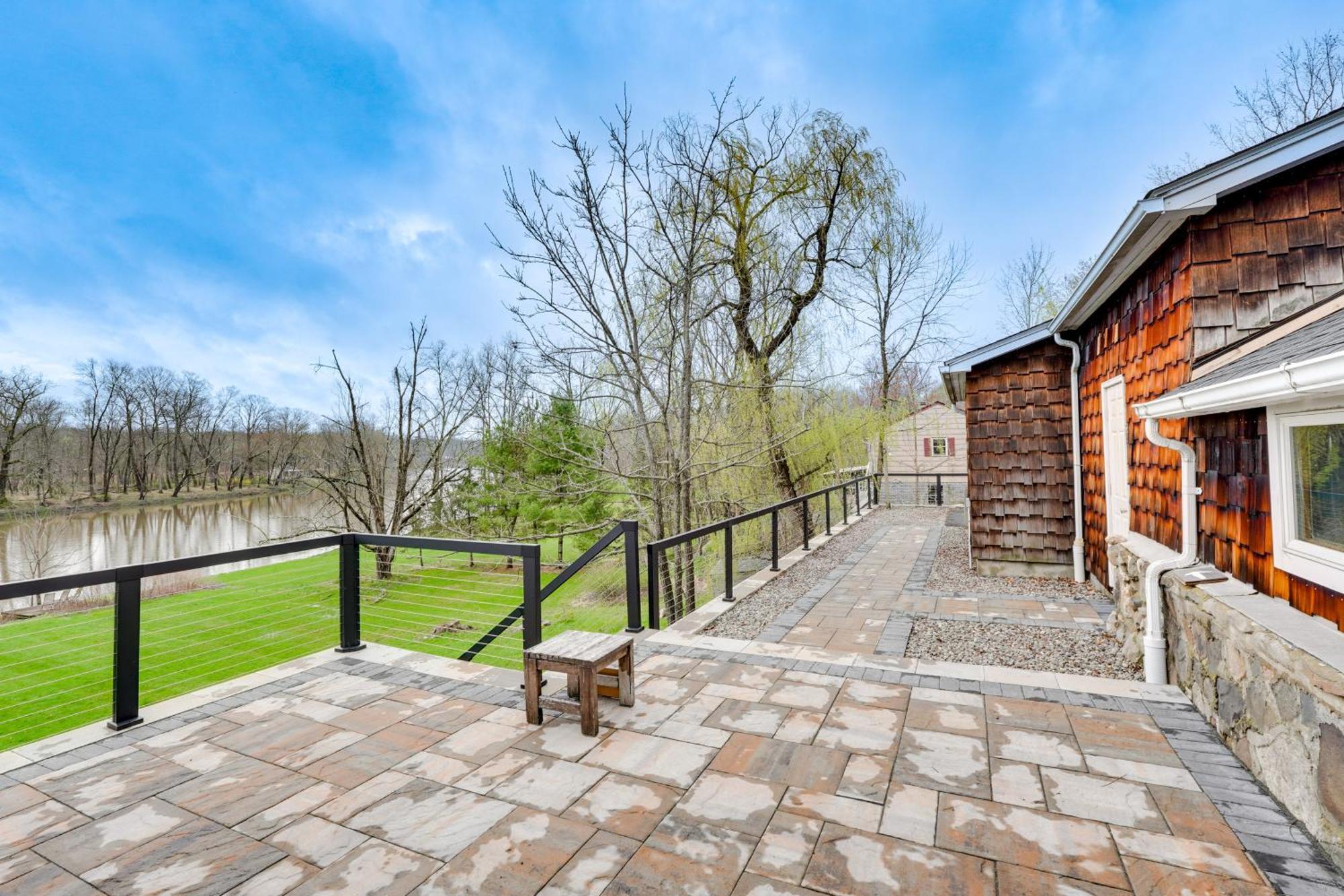 Cozy Upstate Studio With Walkill River Views! 新帕尔茨 外观 照片